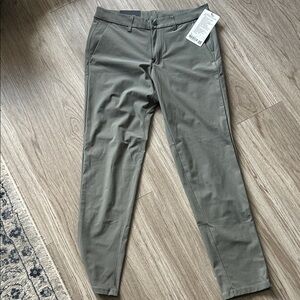 lululemon athletica Men's Khaki Chinos